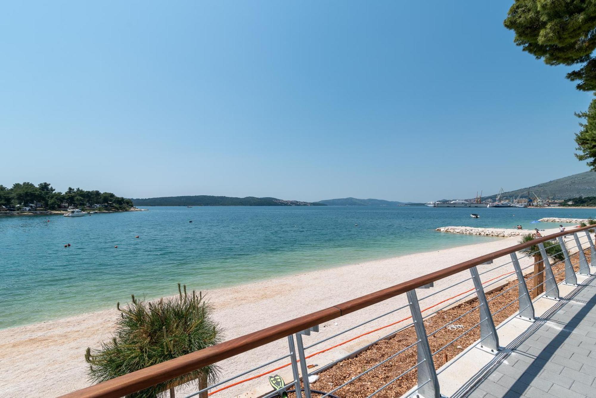 Villa Tonina トロギール エクステリア 写真